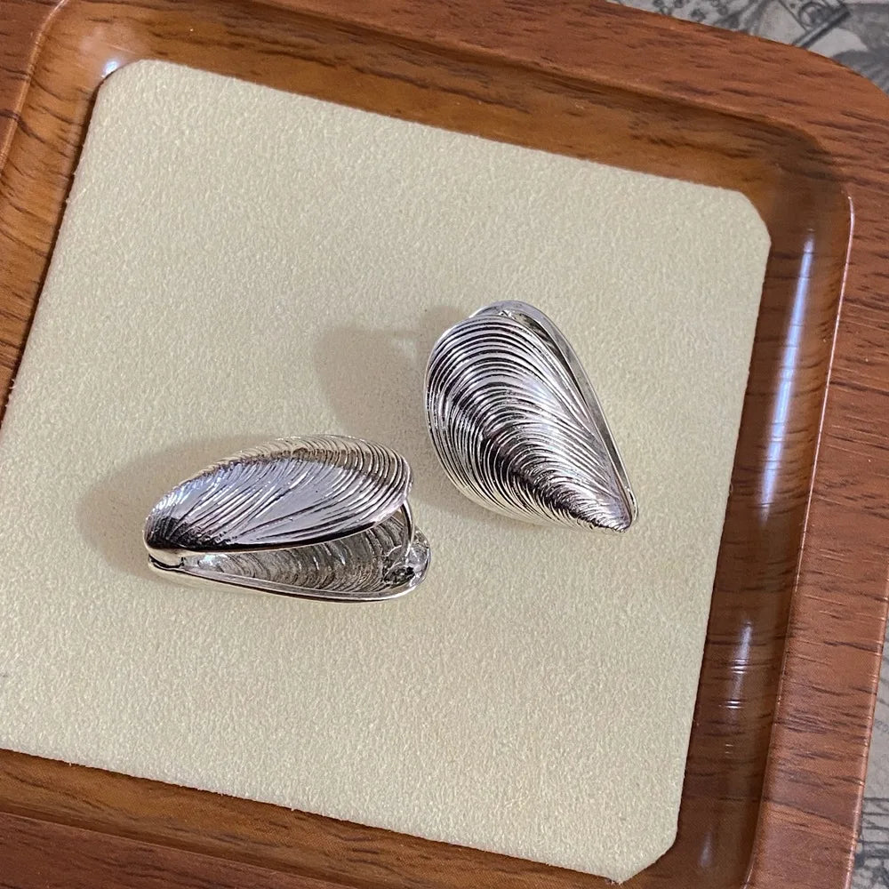 Shell Stud Earrings – Vintage Geometric Textured Metal Earrings for Women in Silver & Gold